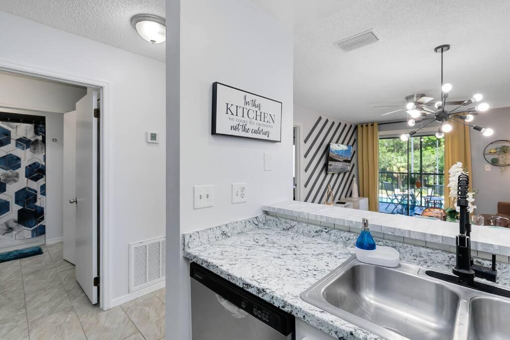 Oasis 203 - Symmetry & Serenity Titusville Esterno foto
